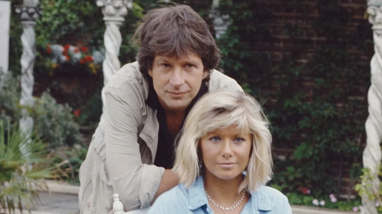 خلفية لـ Dempsey and Makepeace