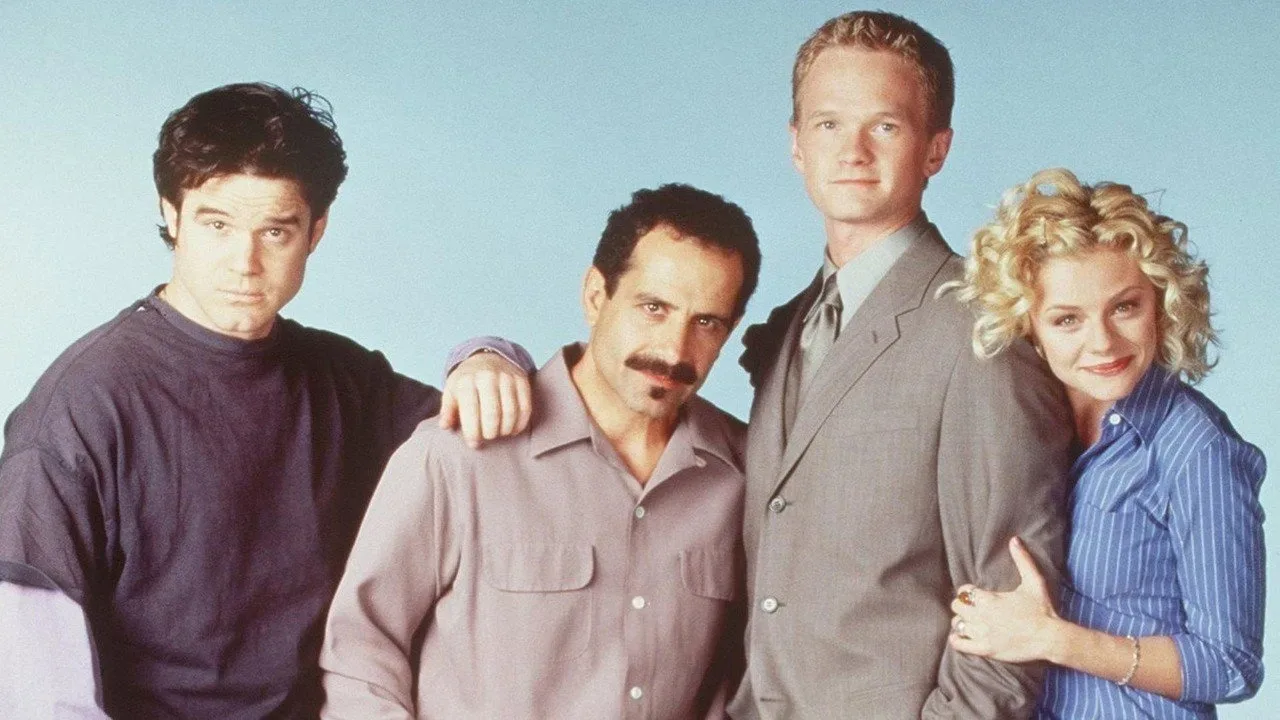 خلفية لـ Stark Raving Mad