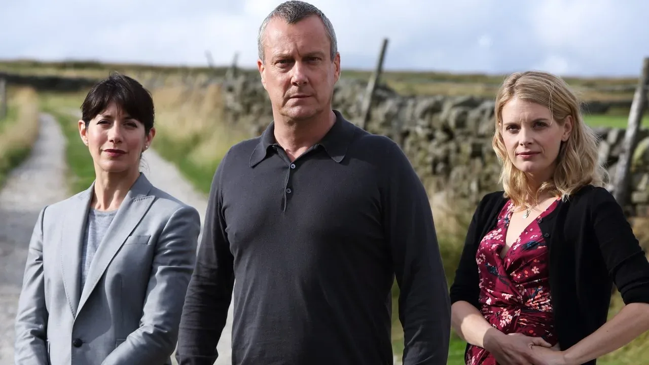 خلفية لـ DCI Banks