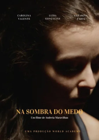 Na Sombra do Medo afişi