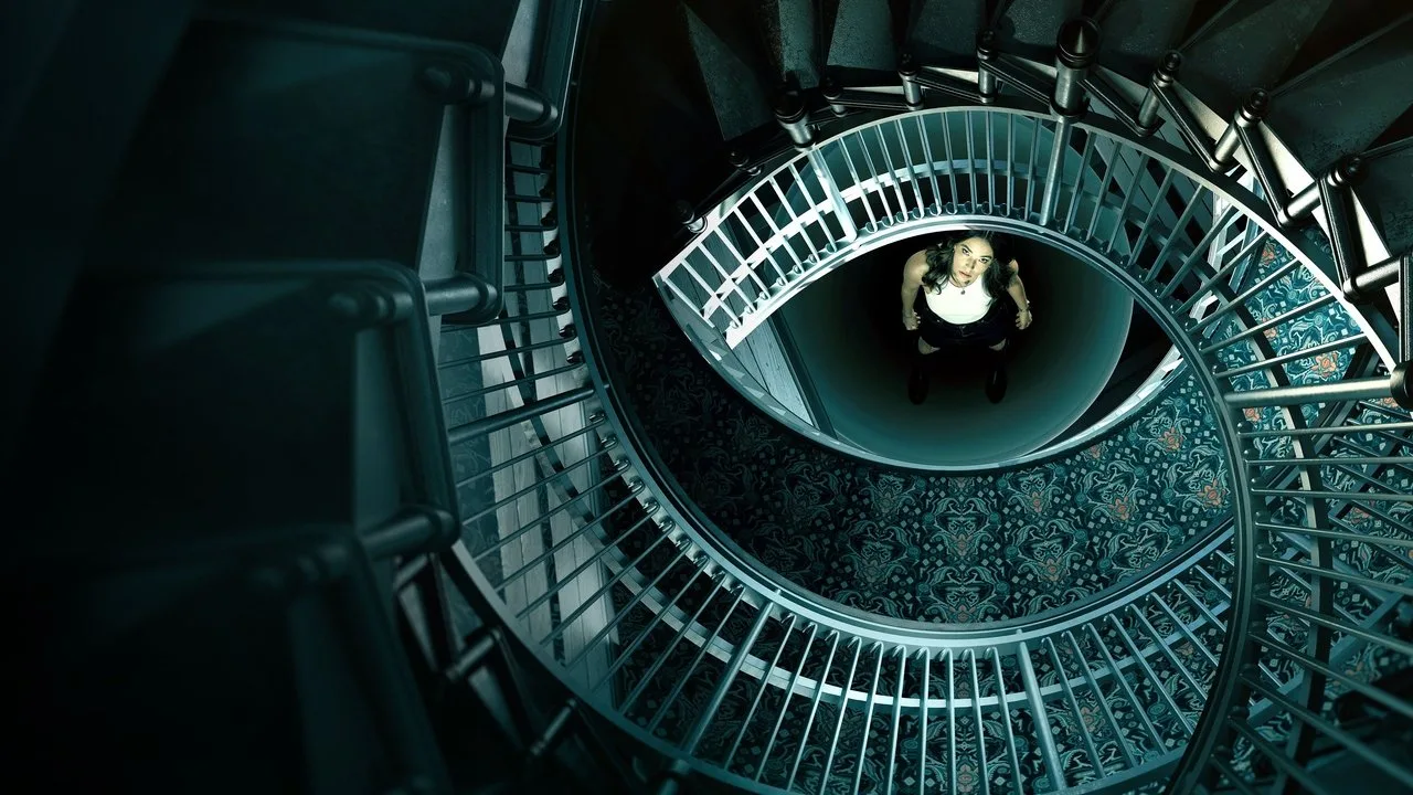 Фоновое изображение для The Watchful Eye