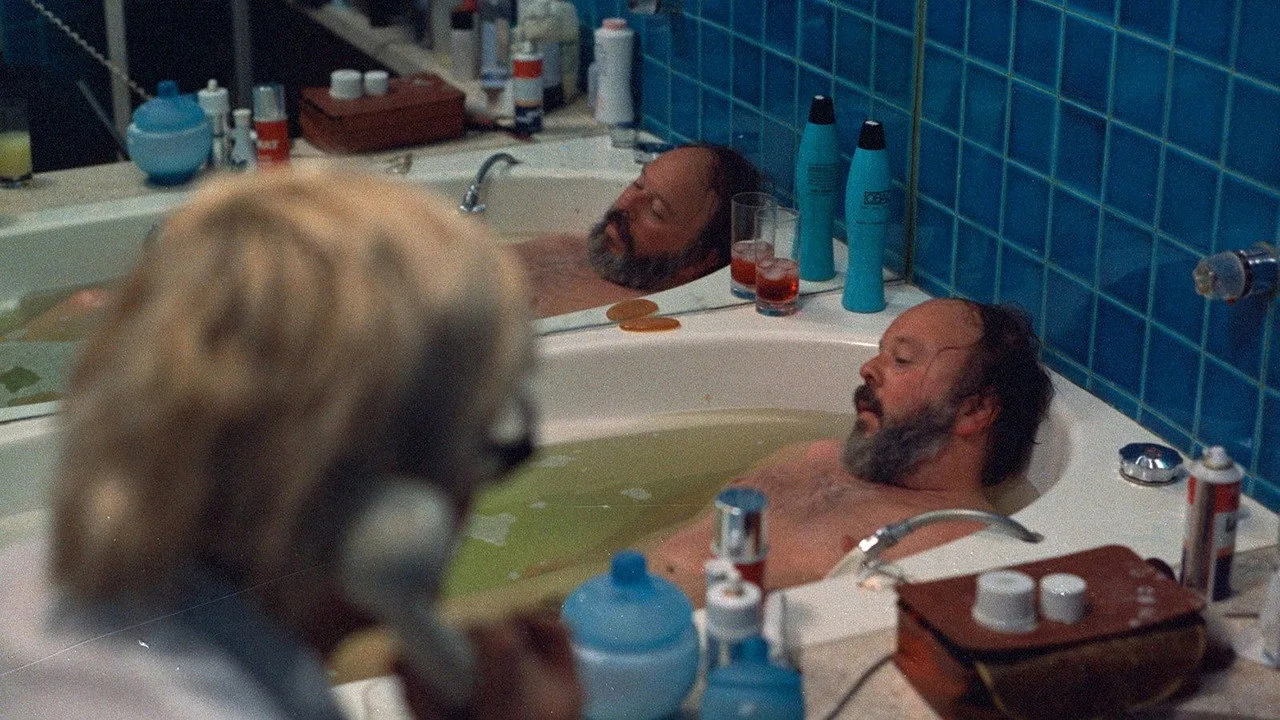 A Bigger Splash için arka plan görseli