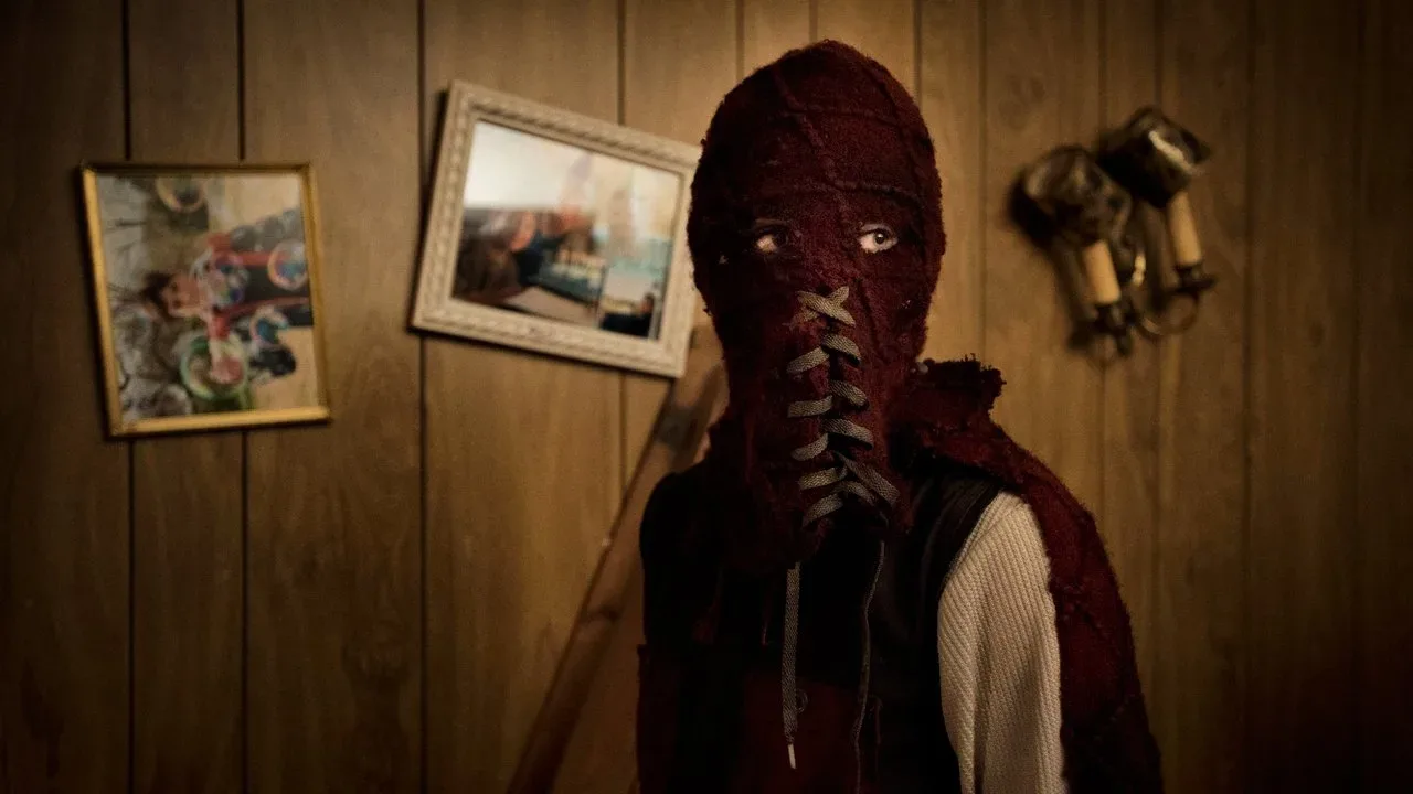 خلفية لـ Brightburn: Şeytanın Oğlu