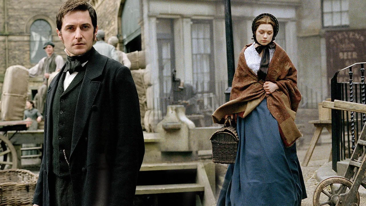 North & South için arka plan görseli
