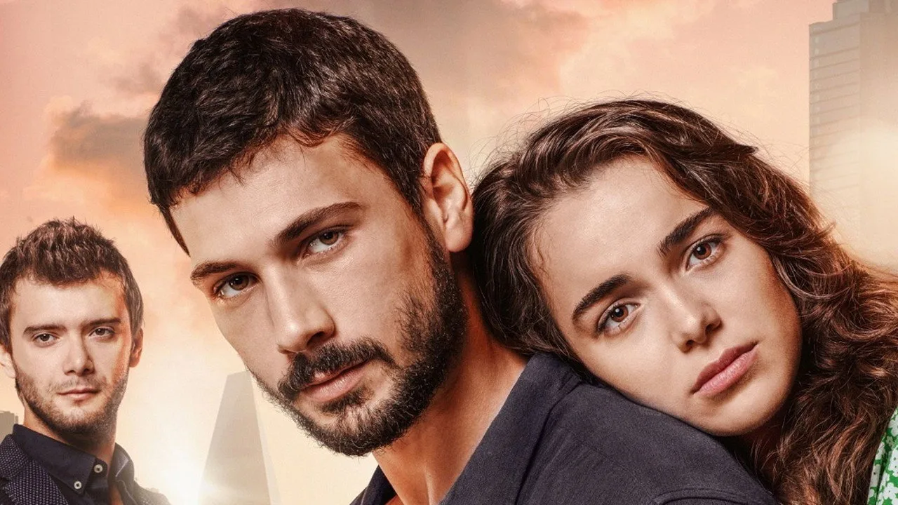 خلفية لـ Aşk Ağlatır