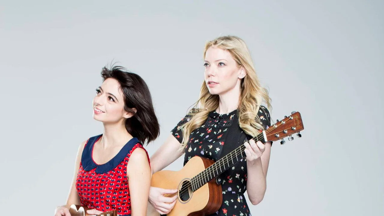 Фоновое изображение для Garfunkel and Oates