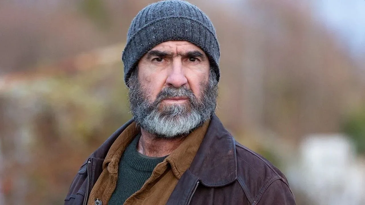خلفية لـ Le Voyageur