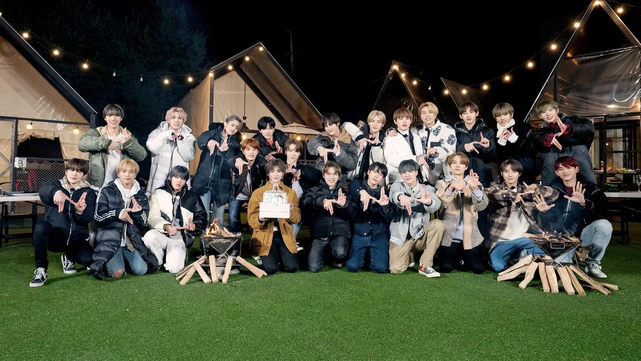 NCT World 2.0 için arka plan görseli