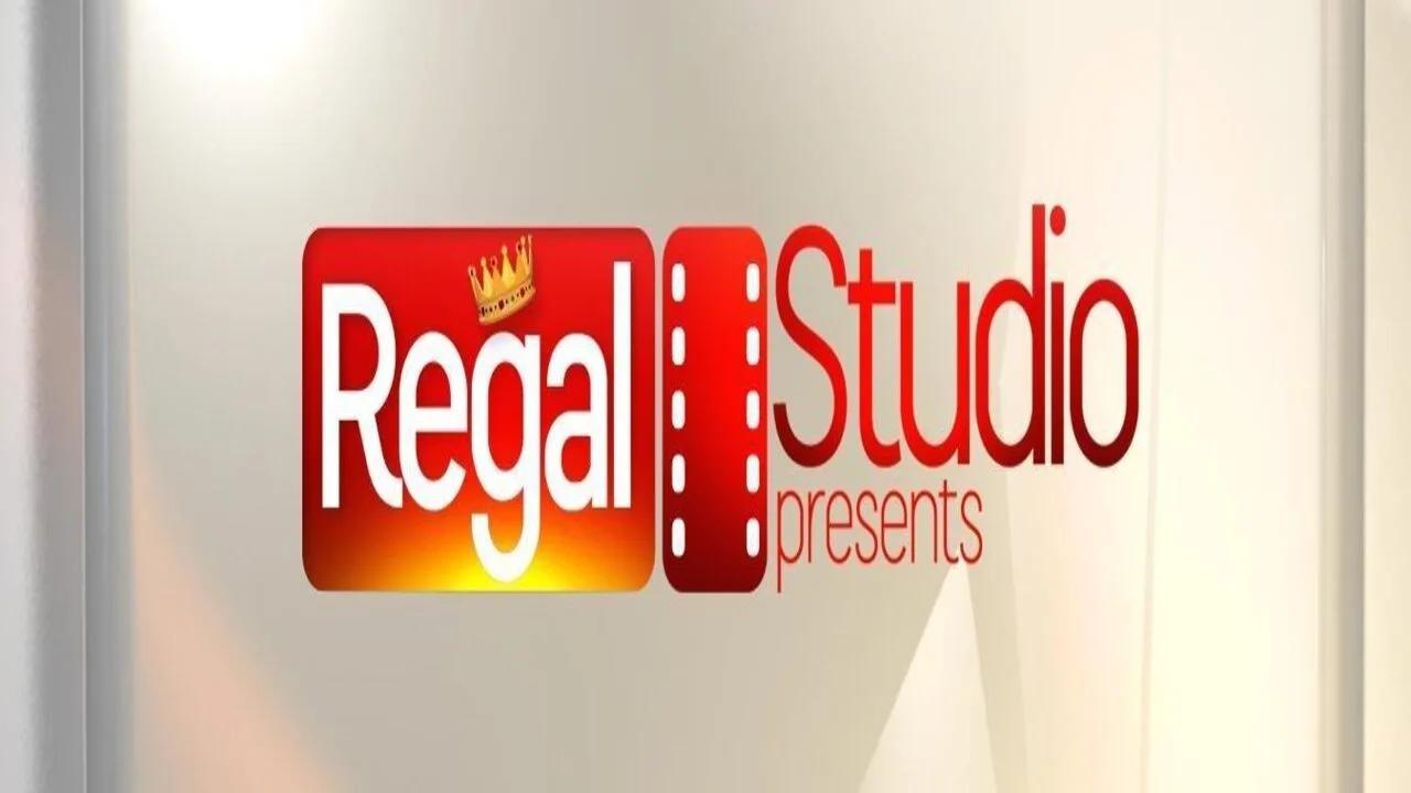 Regal Studio Presents için arka plan görseli