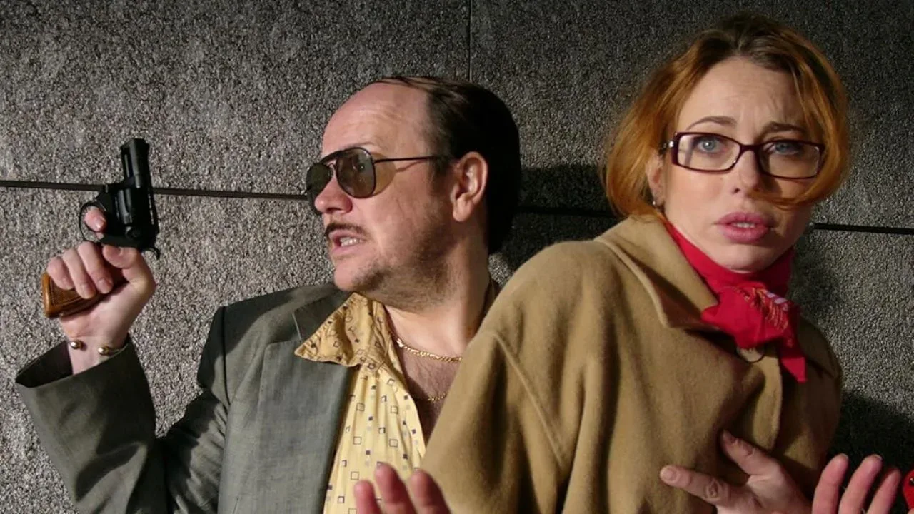 خلفية لـ Torrente 3: The Protector