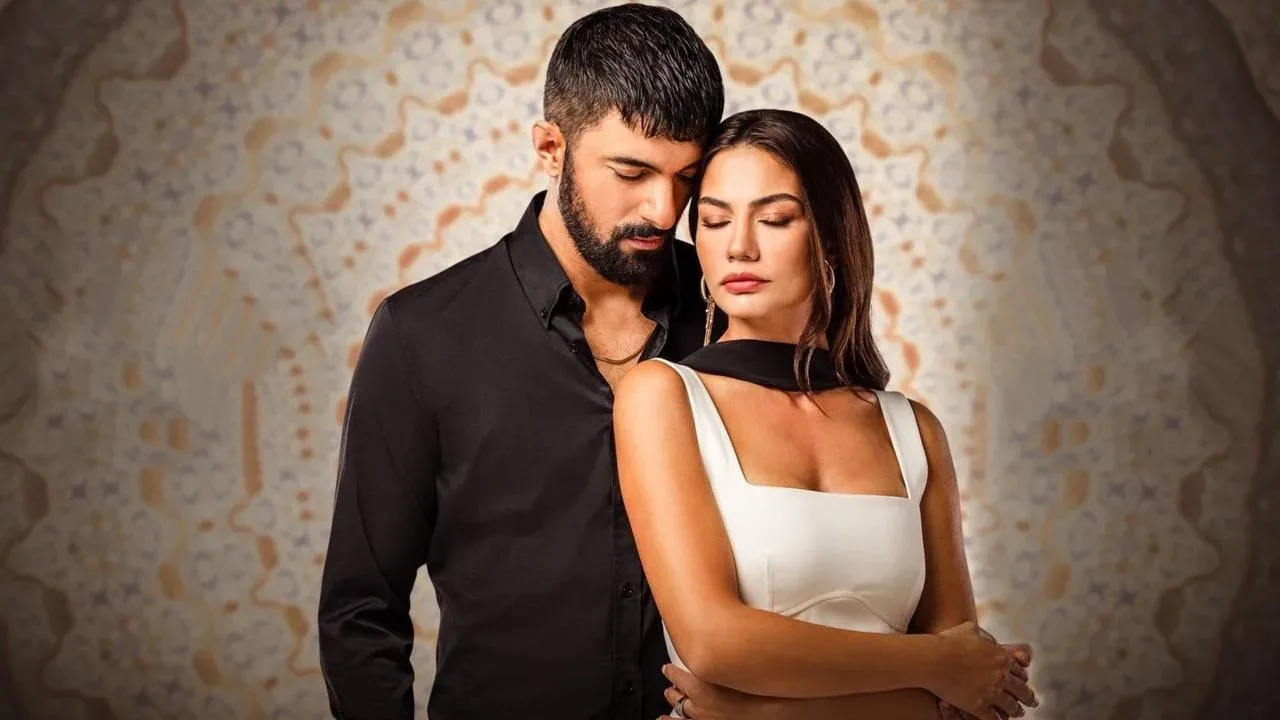 خلفية لـ Adım Farah