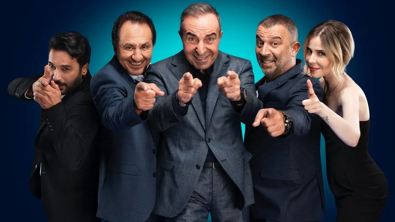 خلفية لـ Arka Sokaklar