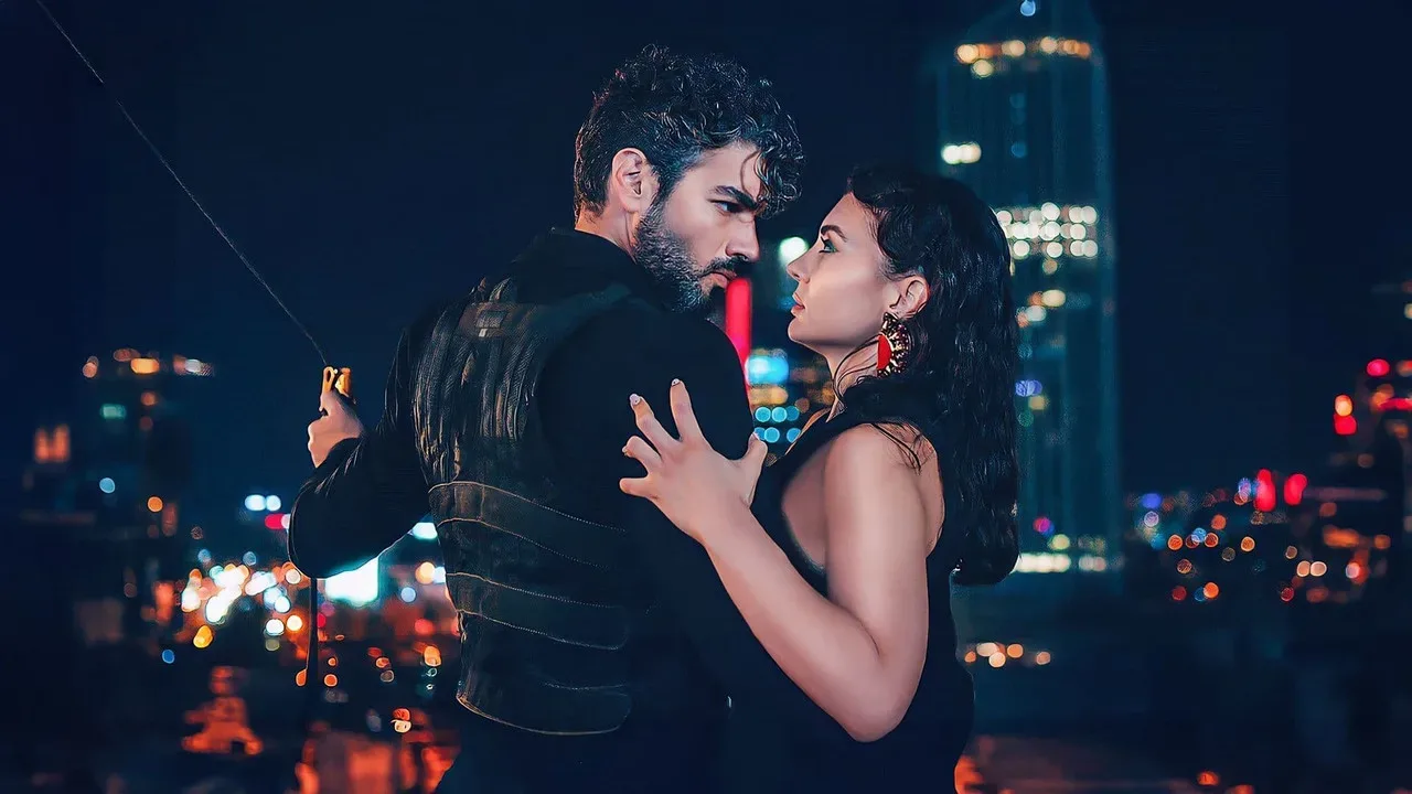 خلفية لـ Ruhun Duymaz