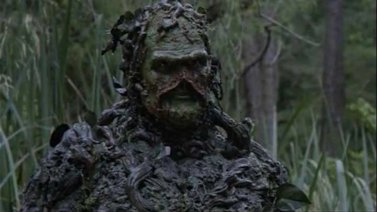 Фоновое изображение для Swamp Thing