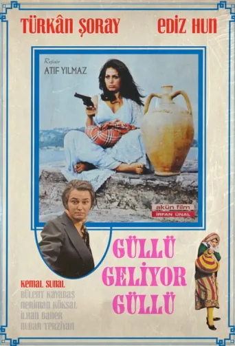 Güllü Geliyor Güllü afişi