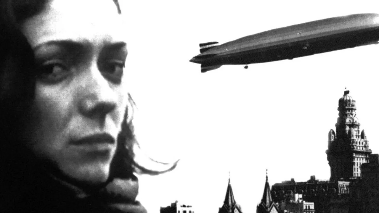 Фоновое изображение для El dirigible