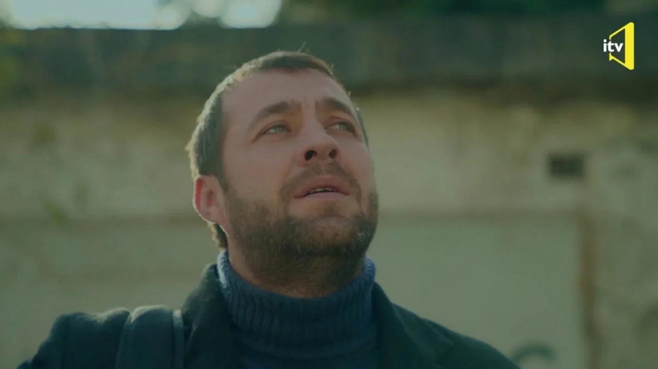 Dağıntılar altında