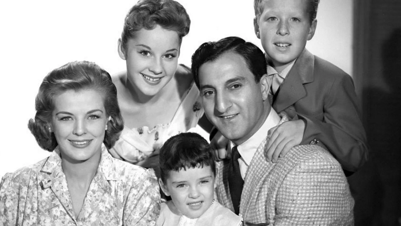 The Danny Thomas Show için arka plan görseli