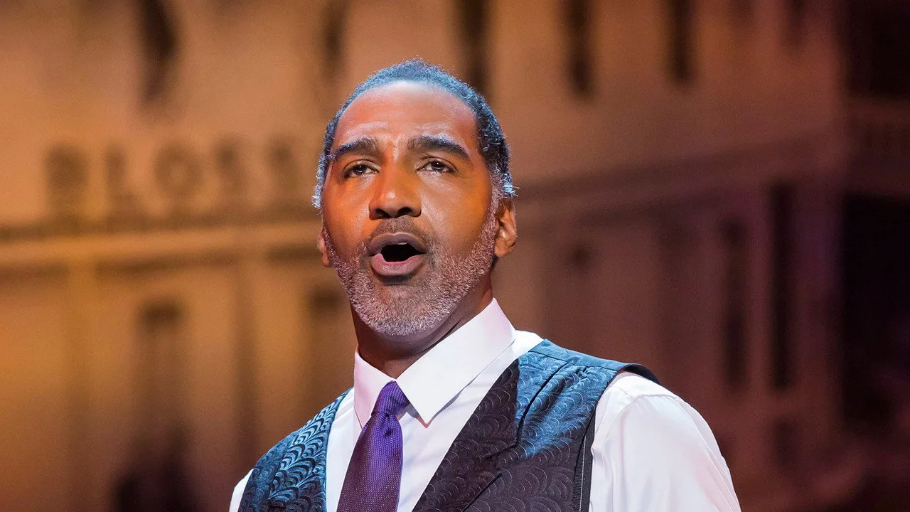 Show Boat için arka plan görseli