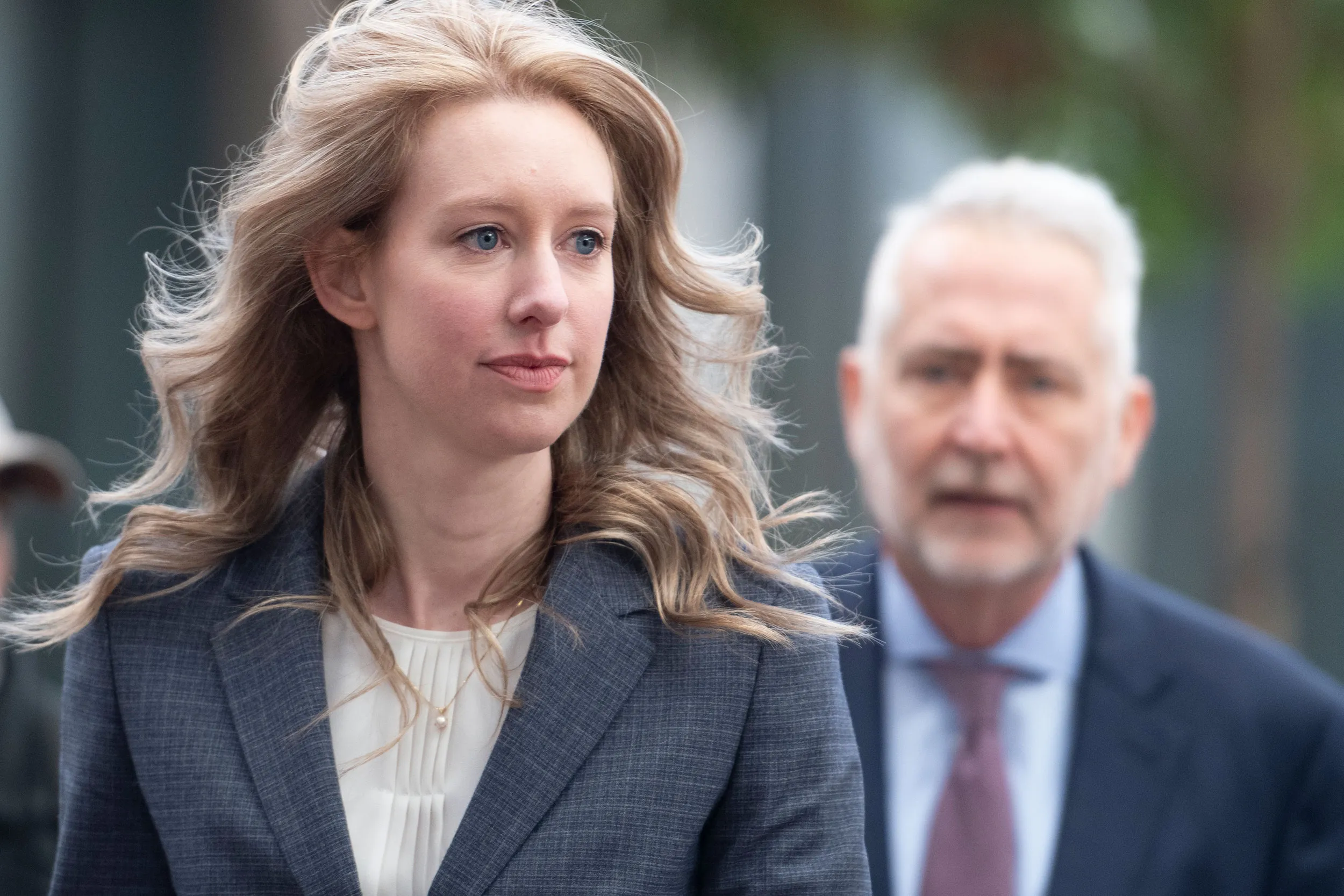 A24, Elizabeth Holmes hakkında üç yıl gizlice film çekmiş: Nathan Fielder sürprizi Telluride’da patladı