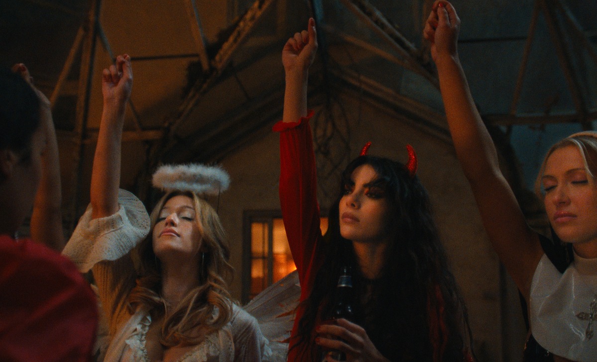 Netflix’in yeni gençlik dizisi The Body'den ilk görüntüler geldi